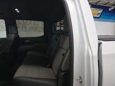 Used 2025 Chevrolet Silverado 1500 ZR2 w/ Technology Package image 10