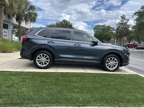 Used 2025 Honda CR-V EX-L image 4