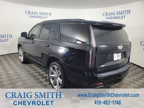 Used 2025 Cadillac Escalade Sport Platinum w/ LPO, Floor Liner Package AWD/4WD image 3