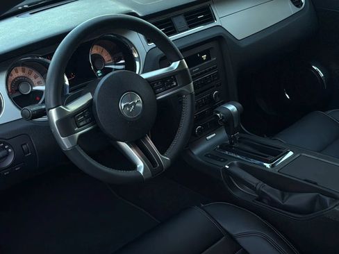 Used 2012 Ford Mustang Premium RWD image 19
