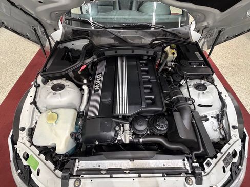 Used 2001 BMW Z3 2.5i RWD image 31