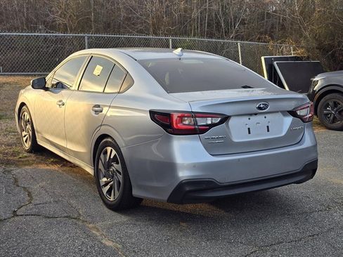 Used 2023 Subaru Legacy Limited image 5