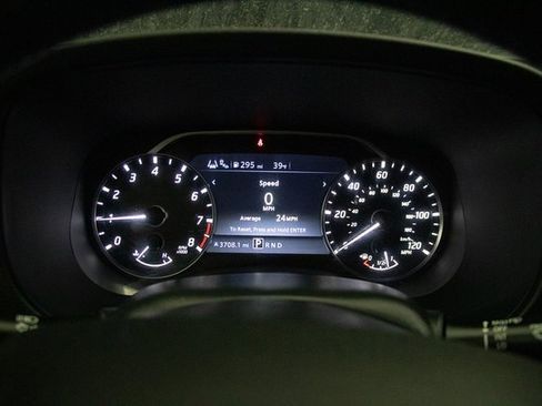 Used 2022 Nissan Frontier SV image 28