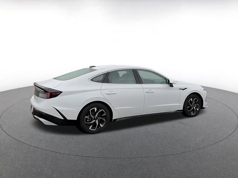 Used 2025 Hyundai Sonata SEL FWD image 15