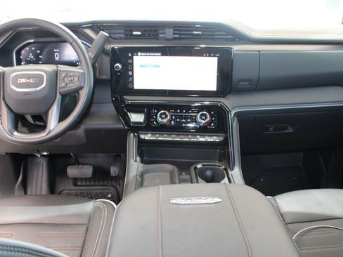 Used 2026 GMC Sierra 2500 AT4X w/ Snow Plow Prep/Camper Package AWD/4WD image 17