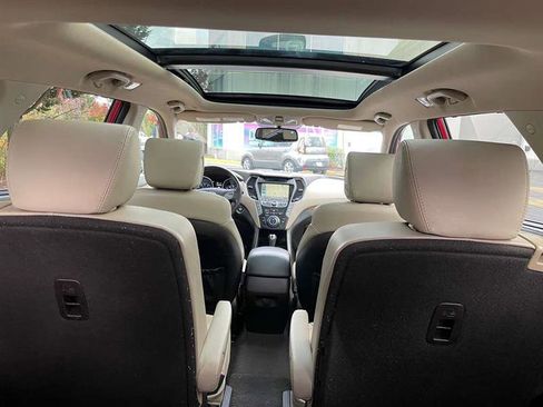 Used 2016 Hyundai Santa Fe Limited w/ Option Group 04 image 32