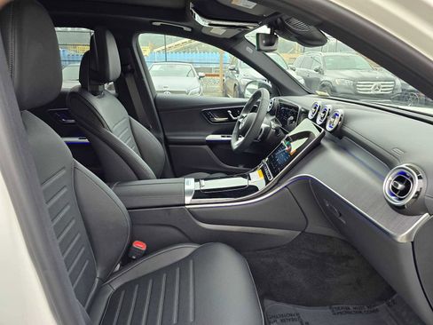 New 2026 Mercedes-Benz GLC 300 image 11