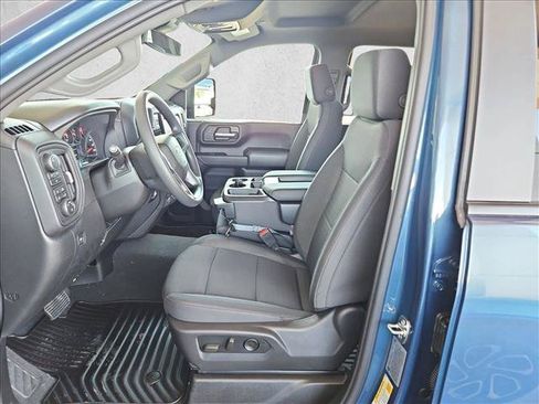 New 2026 Chevrolet Silverado 2500 Custom w/ Custom Convenience Package AWD/4WD image 4