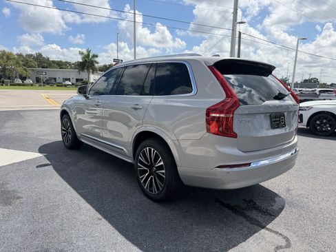 Certified 2025 Volvo XC90 T8 Core w/ Protection Package AWD/4WD image 5