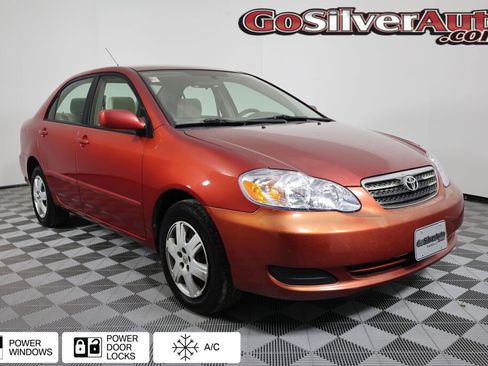 Used 2007 Toyota Corolla LE image 1