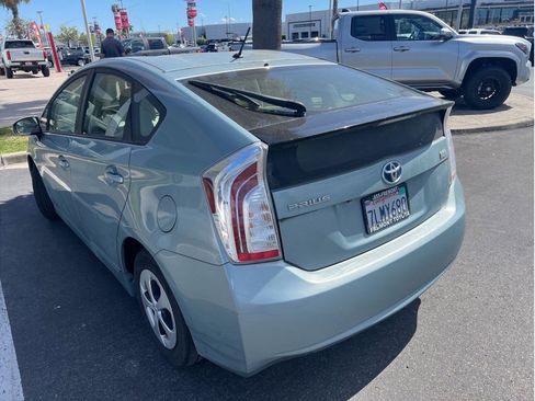 Used 2015 Toyota Prius Two image 5