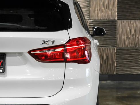 Used 2017 BMW X1 xDrive28i image 44