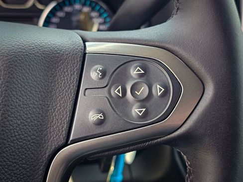 Used 2018 Chevrolet Silverado 1500 LT w/ All Star Edition AWD/4WD image 19