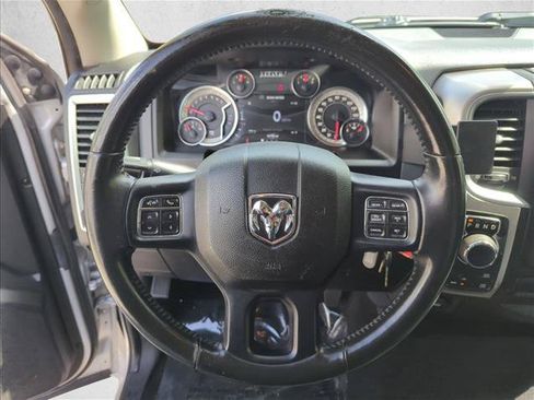 Used 2019 RAM 1500 Classic SLT w/ Luxury Group AWD/4WD image 19