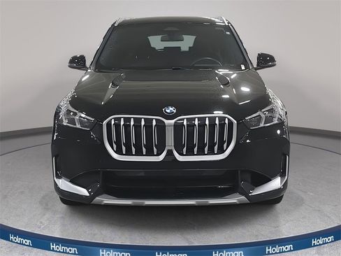 Certified 2025 BMW X1 xDrive28i w/ Technology Package image 2