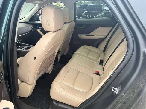 Used 2018 Jaguar F-PACE Prestige AWD/4WD image 13