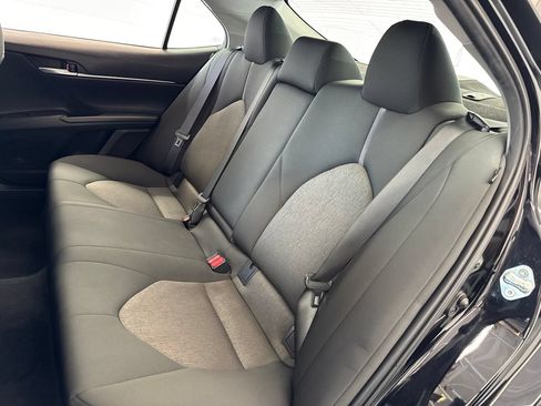 Used 2023 Toyota Camry LE FWD image 38