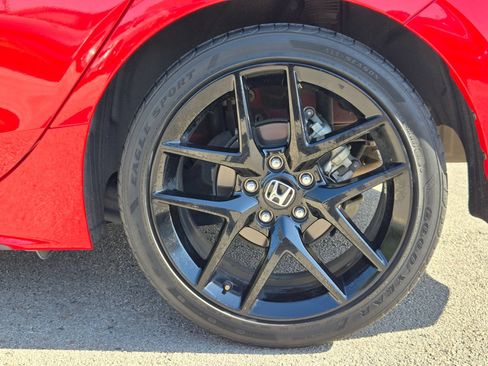 Certified 2024 Honda Civic Sport image 31