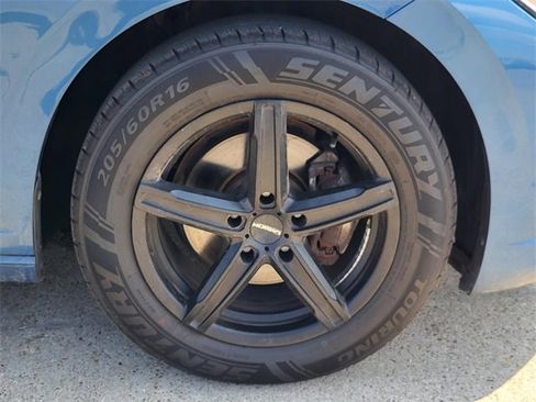 Used 2019 Volkswagen Jetta S w/ Driver Assistance Package image 29