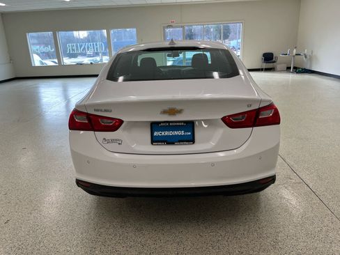 Used 2024 Chevrolet Malibu LT image 7