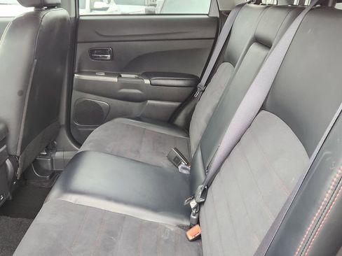 Used 2024 Mitsubishi Outlander Sport ES AWD/4WD image 10
