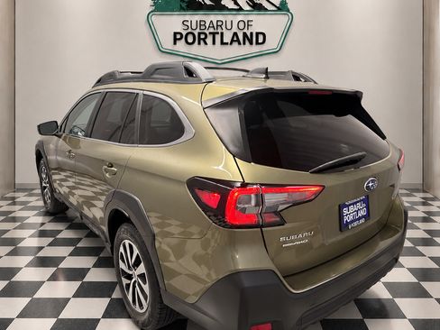 Certified 2024 Subaru Outback Premium AWD/4WD image 6