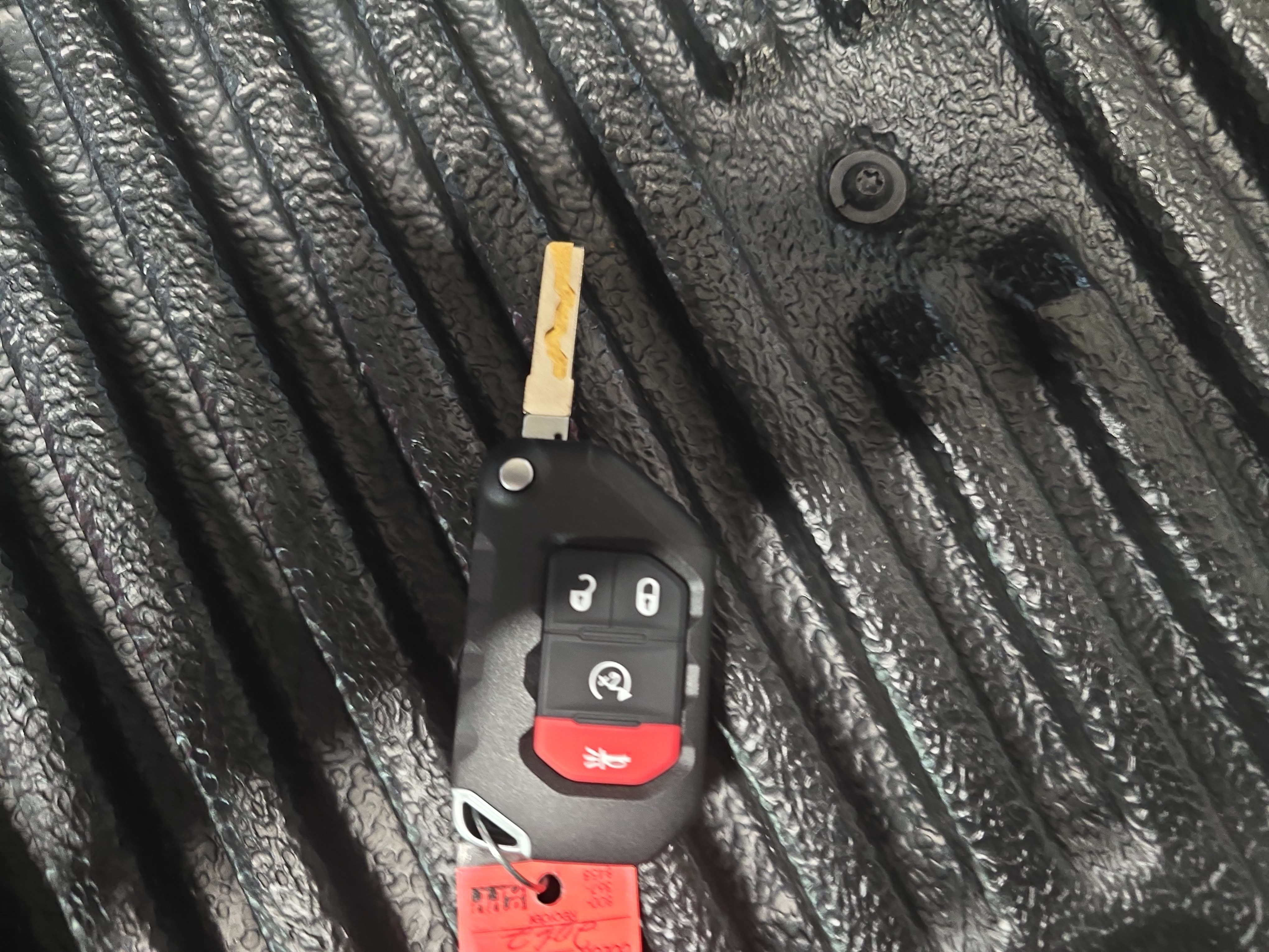 Used 2023 Jeep Gladiator Sport AWD/4WD image 13