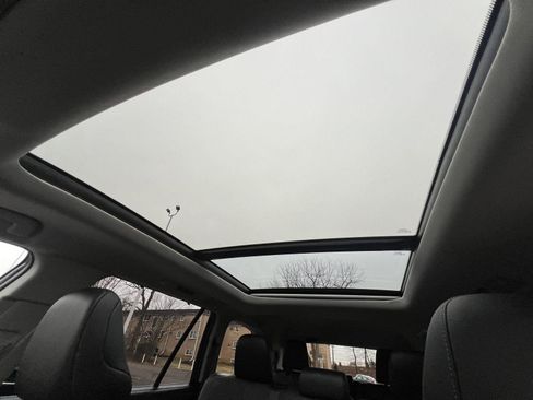 Used 2025 Toyota Grand Highlander Hybrid Nightshade Edition image 39