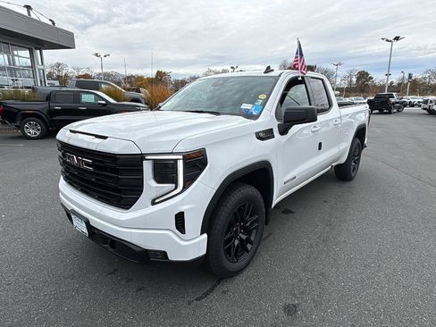 New 2025 GMC Sierra 1500 Elevation w/ Preferred Package image 3