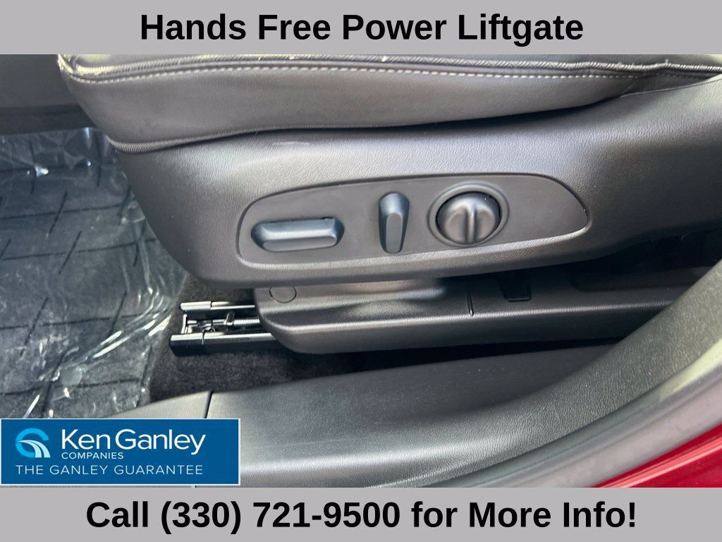 Used 2023 Buick Encore GX Essence w/ Experience Buick Package FWD image 25