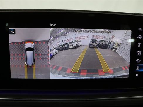 Used 2022 Mercedes-Benz GLS 450 4MATIC image 26