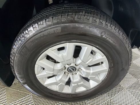 Used 2022 Nissan Frontier S w/ Technology Package image 12