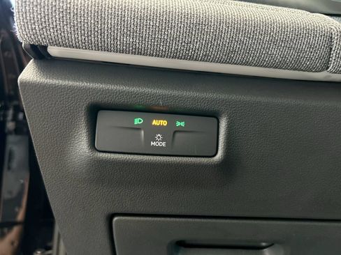 Certified 2026 Volkswagen Tiguan S FWD image 14