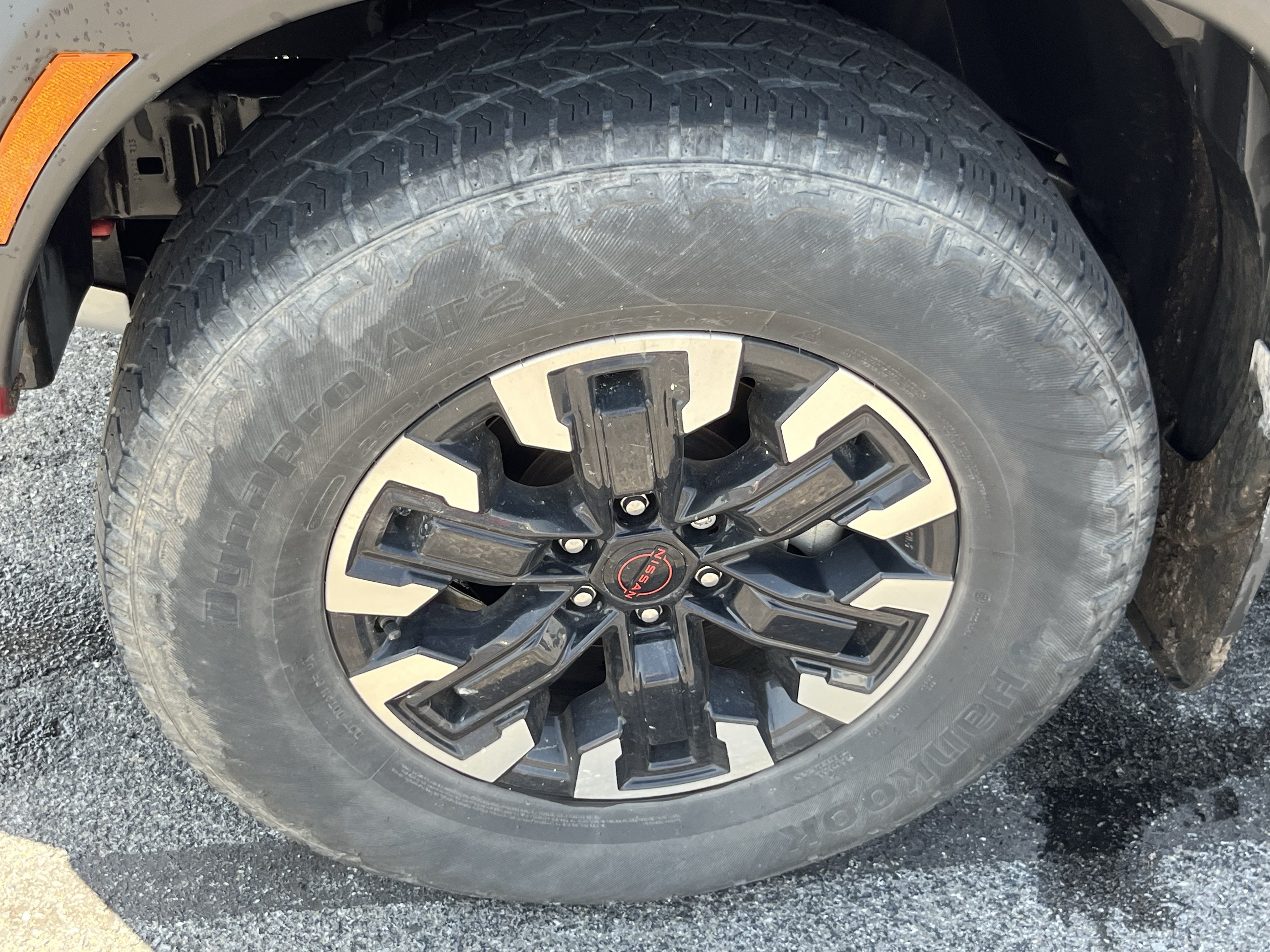 Used 2024 Nissan Frontier PRO-4X w/ Pro Convenience Package AWD/4WD image 13