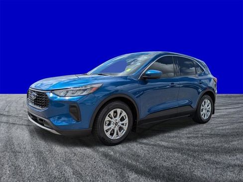Certified 2023 Ford Escape Active w/ Tech Pack #2 FWD image 8