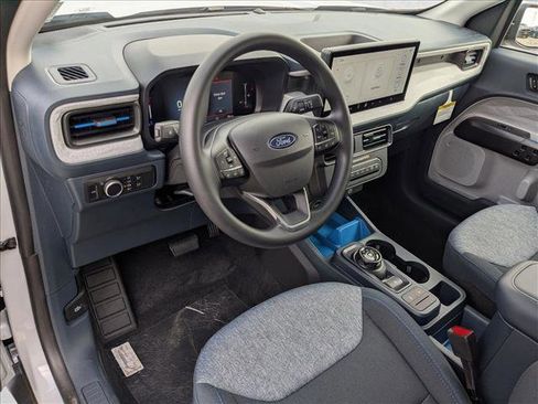 New 2026 Ford Maverick XLT image 3