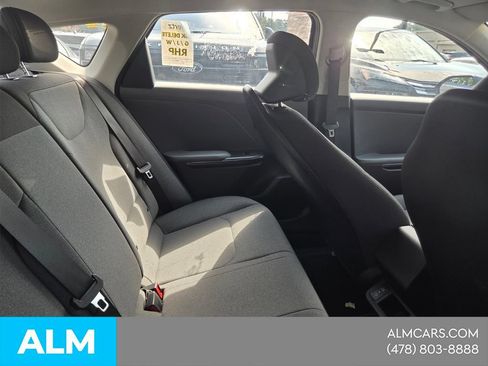 Used 2025 Kia K4 FWD image 23