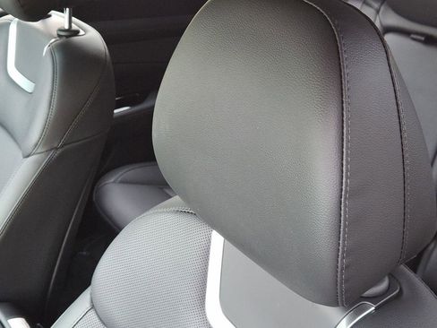 New 2026 Hyundai Tucson Limited image 12