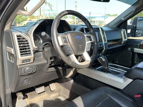 Used 2015 Ford F150 Lariat RWD image 95