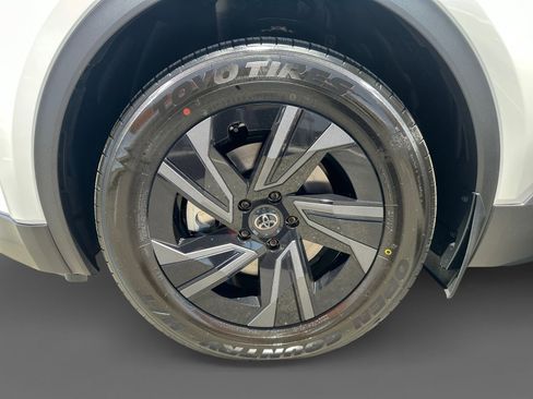 New 2026 Toyota C-HR AWD/4WD image 14
