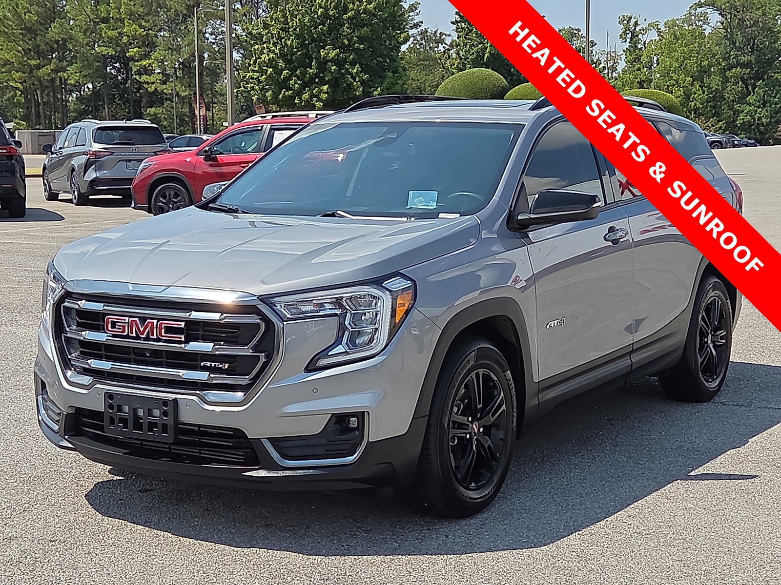 Used 2024 GMC Terrain AT4 w/ Infotainment Package II AWD/4WD image 2