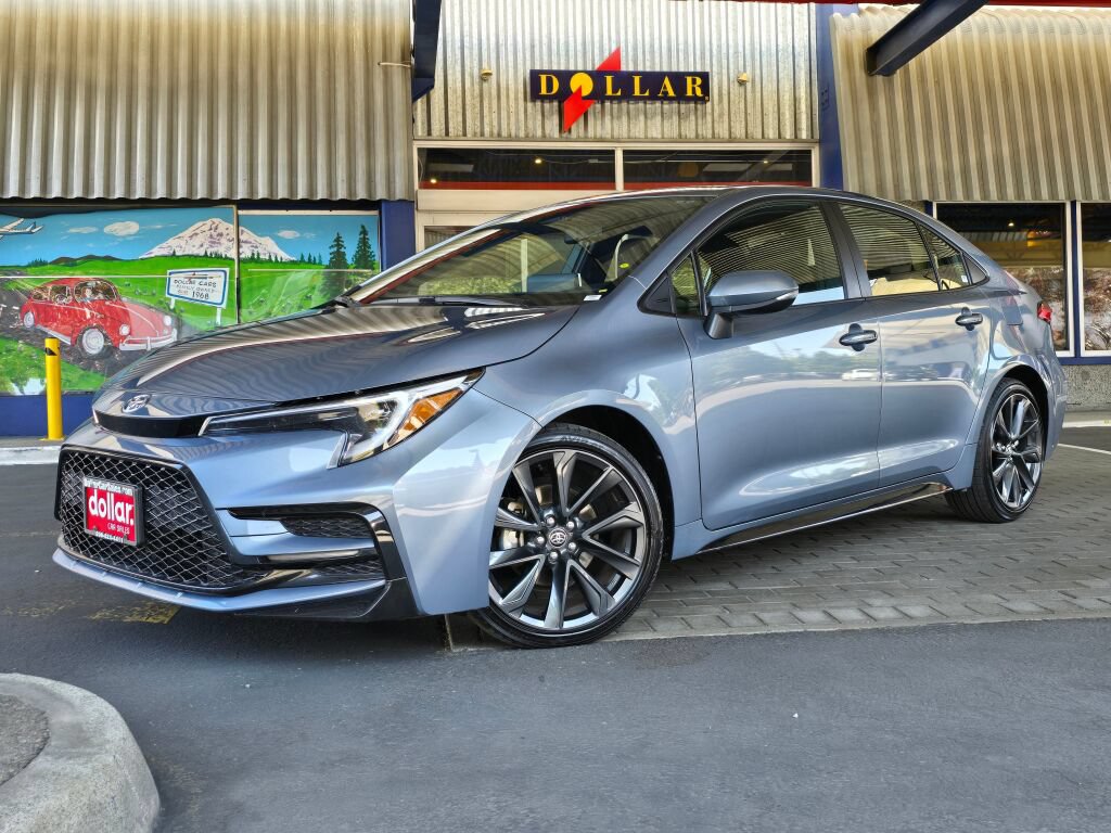 Used 2025 Toyota Corolla SE w/ SE Premium Package FWD image 1