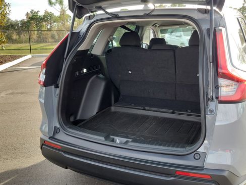 Used 2023 Honda CR-V LX image 30