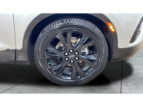 Used 2022 Chevrolet Blazer RS w/ Enhanced Convenience Package image 40