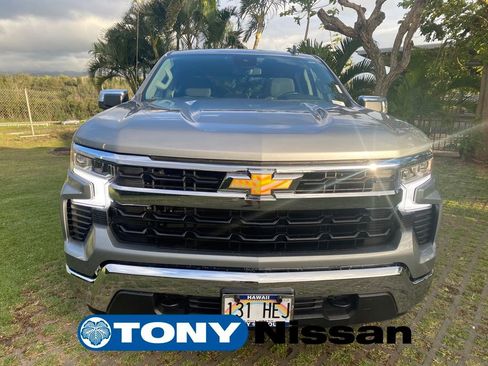 Used 2025 Chevrolet Silverado 1500 LT w/ Protection Package image 2