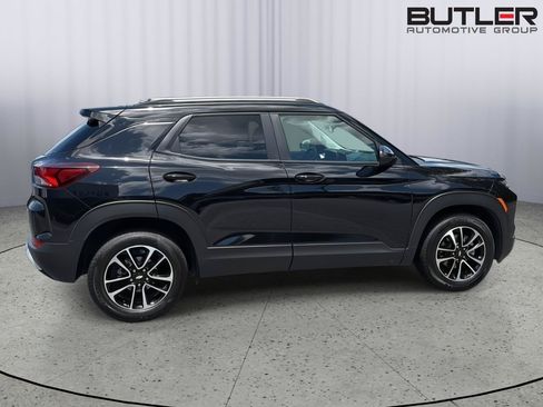 Certified 2025 Chevrolet TrailBlazer LT FWD image 7