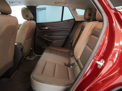 Used 2024 Chevrolet Trax ACTIV w/ Sunroof Package FWD image 25