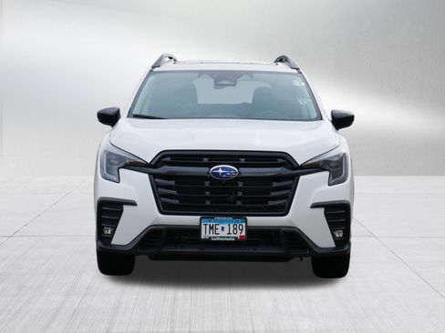 Used 2025 Subaru Ascent Bronze Edition w/ Popular Package #2 AWD/4WD image 2