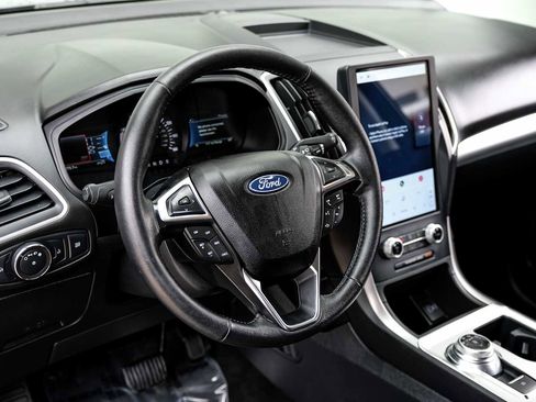 Used 2022 Ford Edge SEL AWD/4WD image 18
