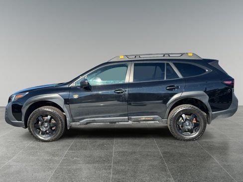 Used 2022 Subaru Outback Wilderness AWD/4WD image 3